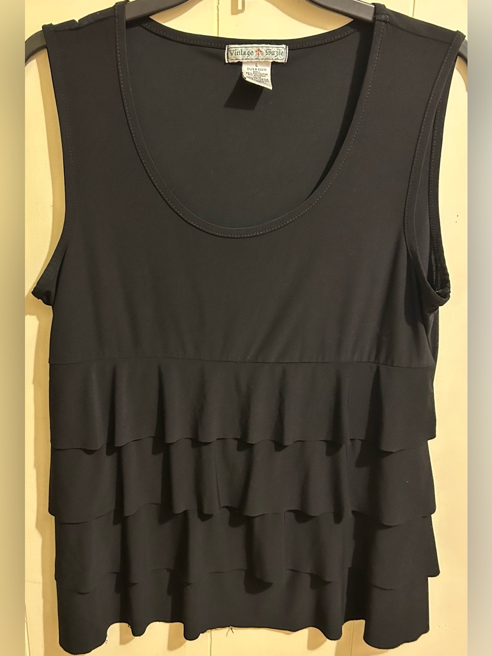 Women’s LG Vintage Suzie Black Tiered Ruffle Tank